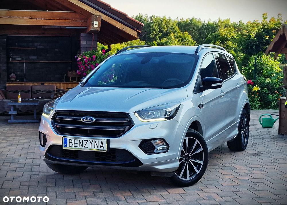 Ford Kuga 1.5 EcoBoost FWD ST-Line - 1