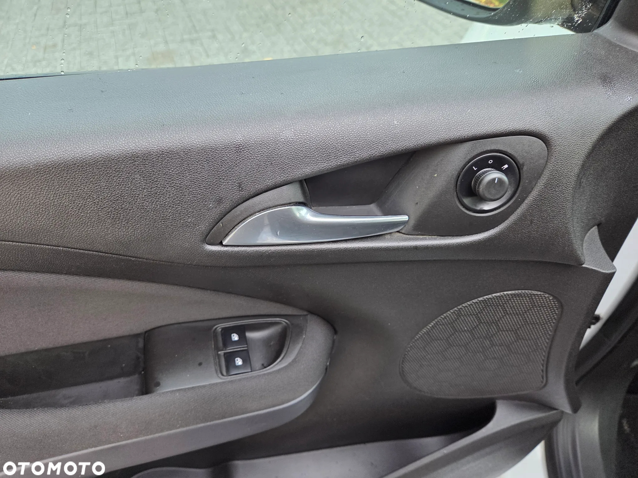 Opel Adam 1.2 Black Jack - 13