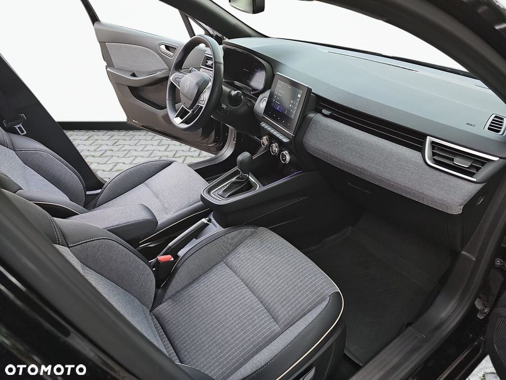 Renault Clio 1.6 E-TECH Full Hybrid 145 Techno - 29