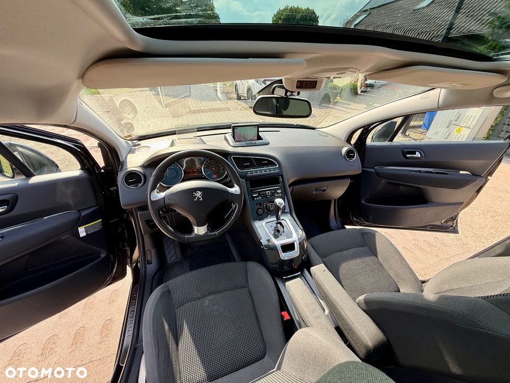 Peugeot 5008 THP 165 EAT6 Stop & Start Allure - 26