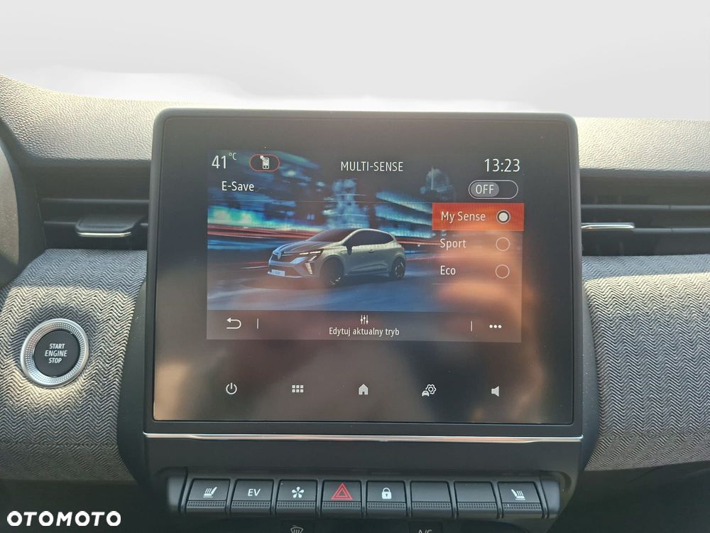 Renault Clio - 26