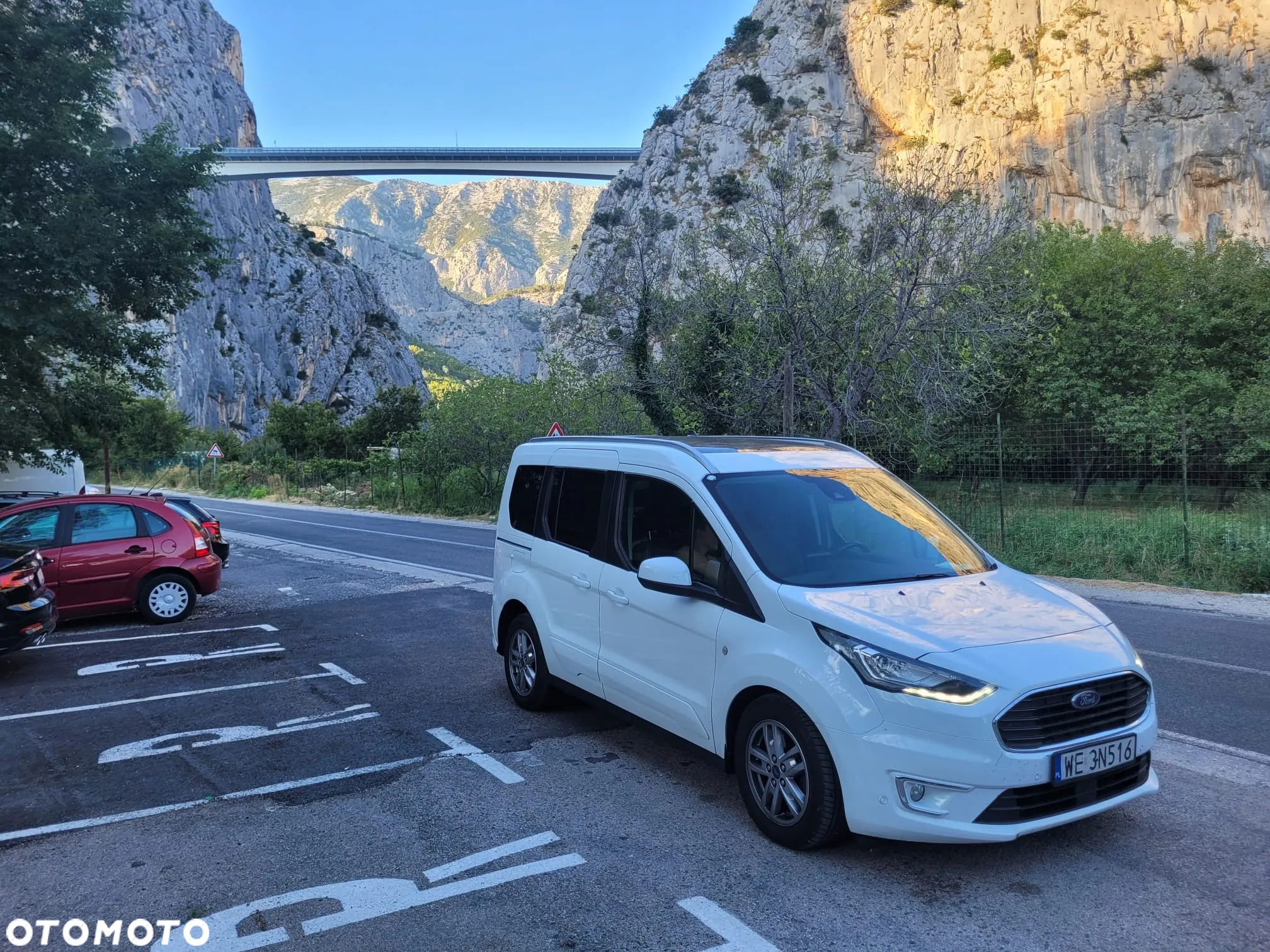 Ford Tourneo Connect Gr 1.5 EcoBlue Titanium - 10