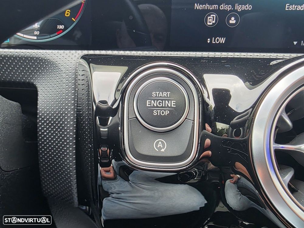 Mercedes-Benz CLA 200 d 4Matic 8G-DCT AMG Line - 23