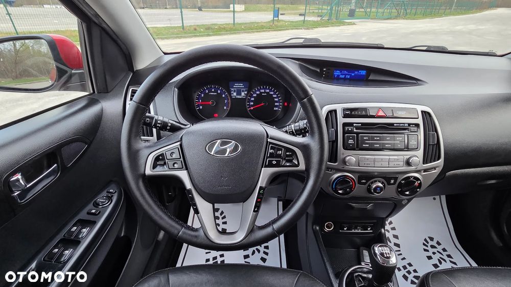 Hyundai i20 1.4 Comfort - 26