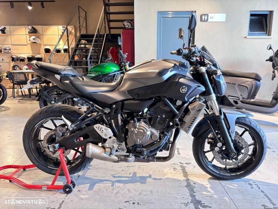 Yamaha MT-07 700 - 3