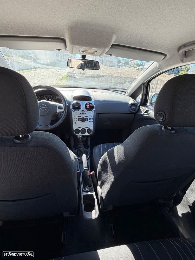 Opel Corsa 1.2 Cosmo - 9