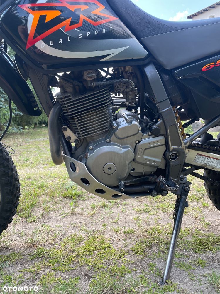 Suzuki DR - 9