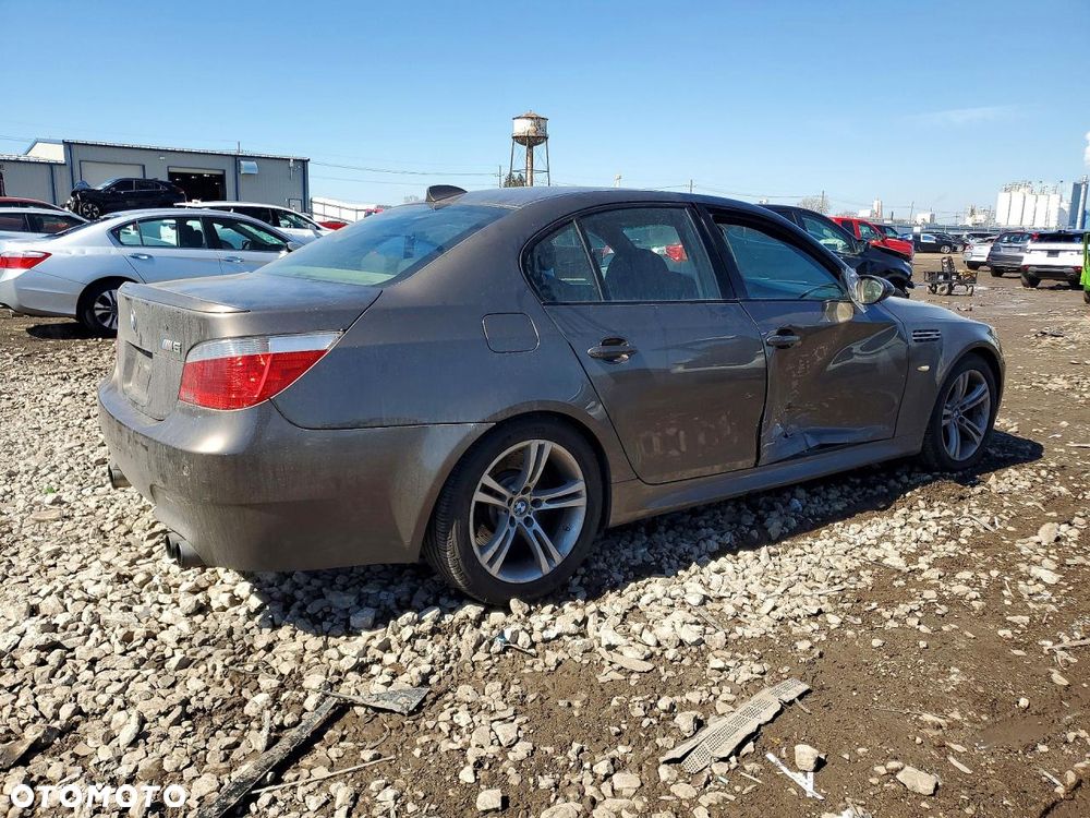 BMW M5 - 5