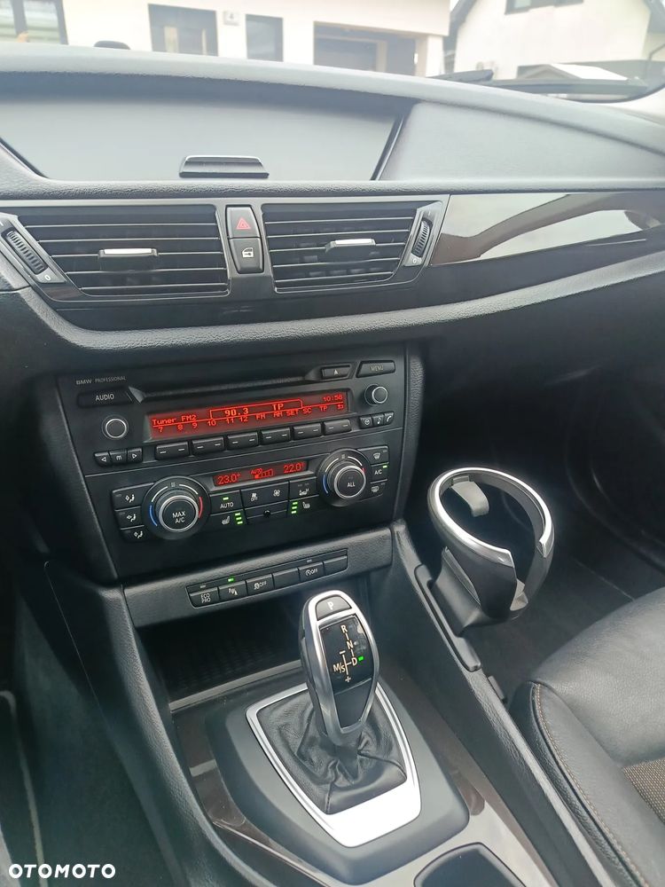 BMW X1 sDrive20d xLine - 10