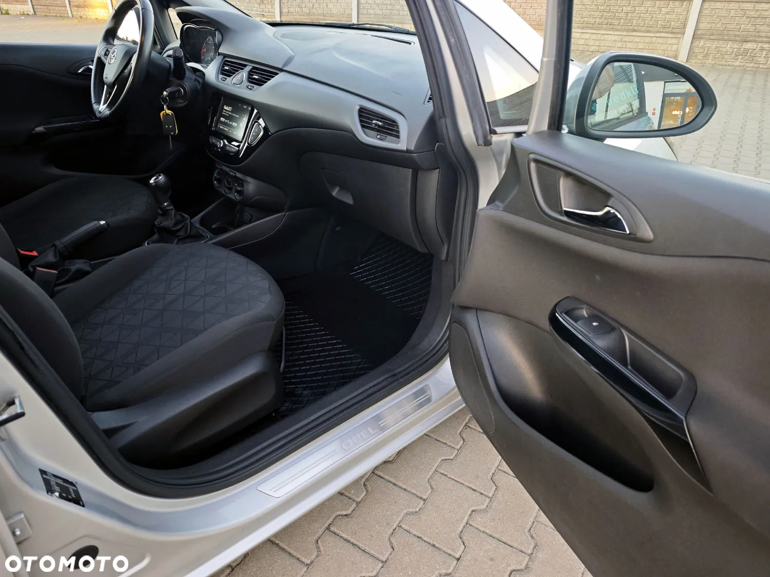 Opel Corsa 1.4 120 Lat - 11