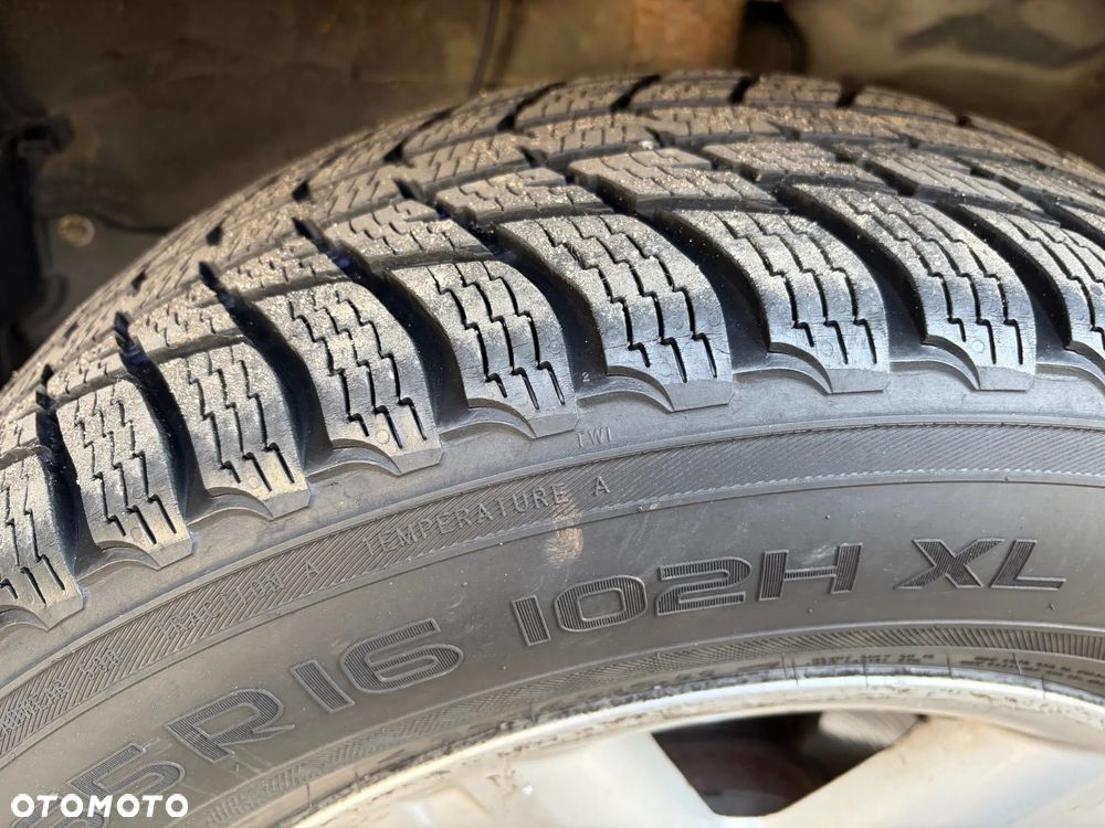 Nissan X-Trail 2.2 dCi 4x4 Elegance - 15