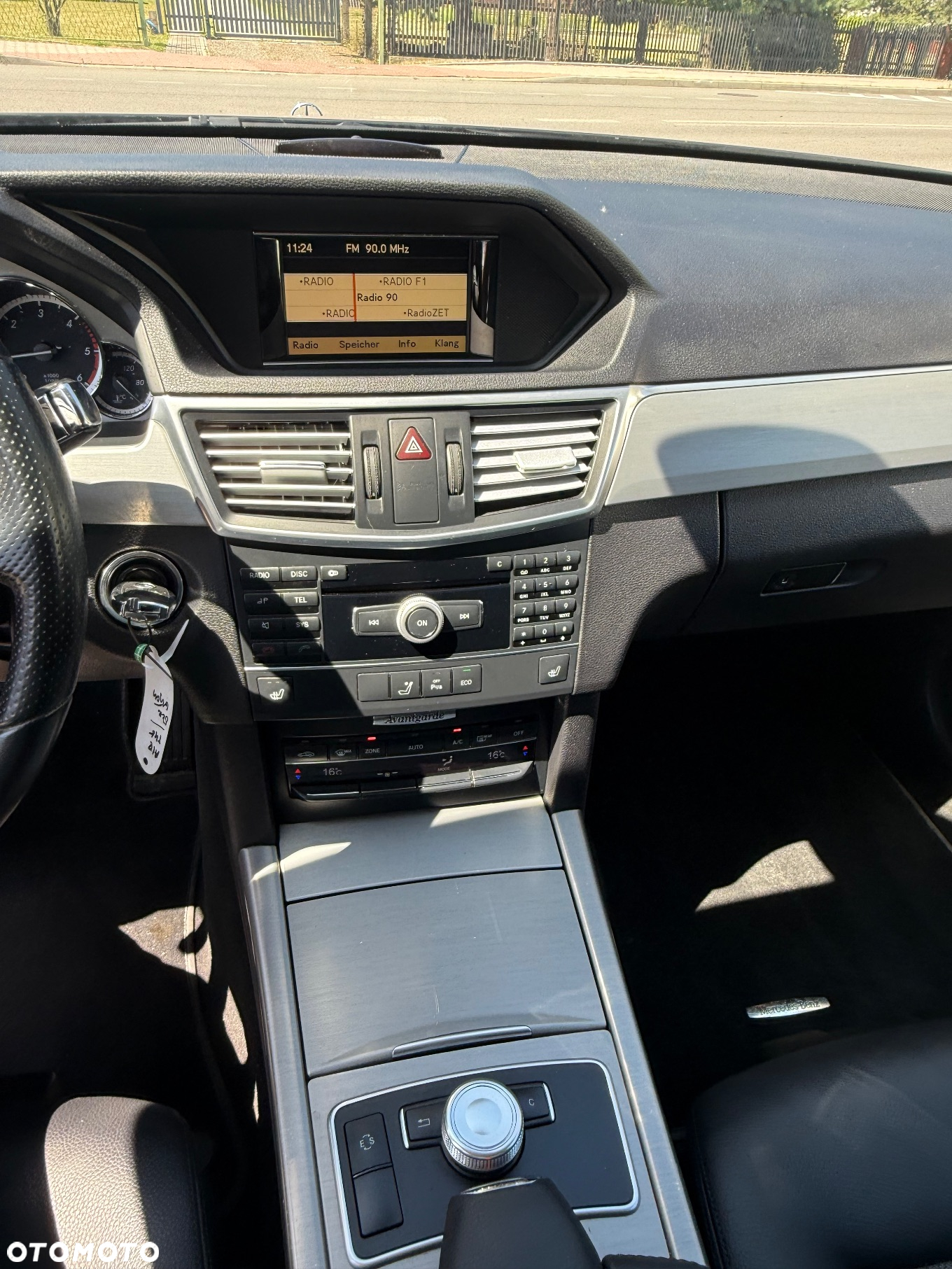 Mercedes-Benz Klasa E 250 T CDI 7G-TRONIC Avantgarde - 15