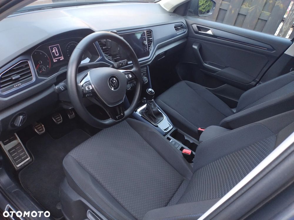 Volkswagen T-Roc - 31