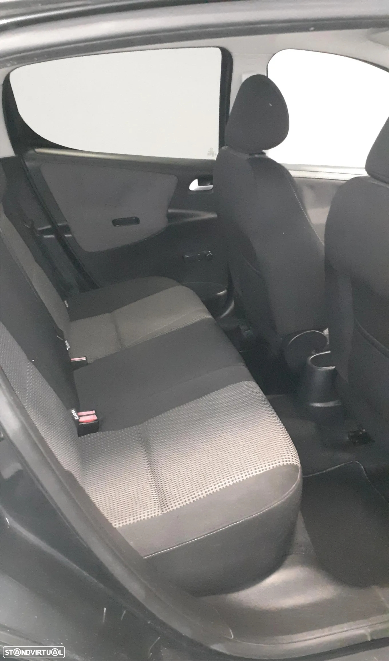 Peugeot 207 1.4 HDi Sport - 8