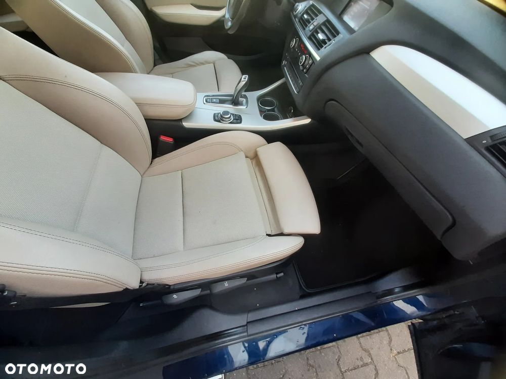 BMW X3 xDrive20d - 16