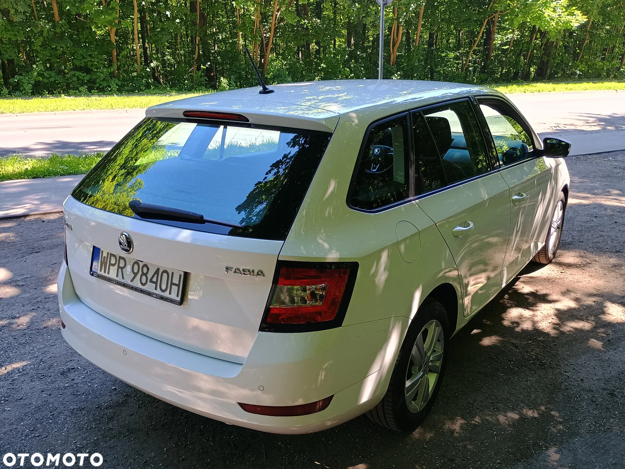 Skoda Fabia 1.0 TSI Ambition Plus - 4