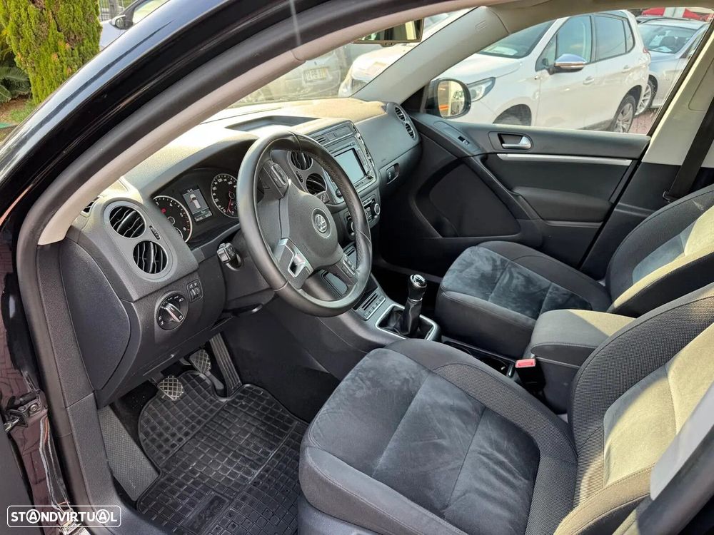 VW Tiguan 2.0 TDi Trend BlueMotion - 4