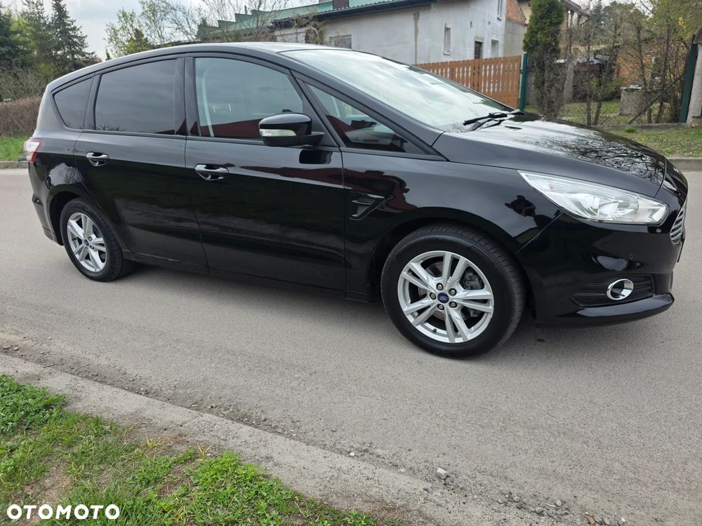 Ford S-Max - 14