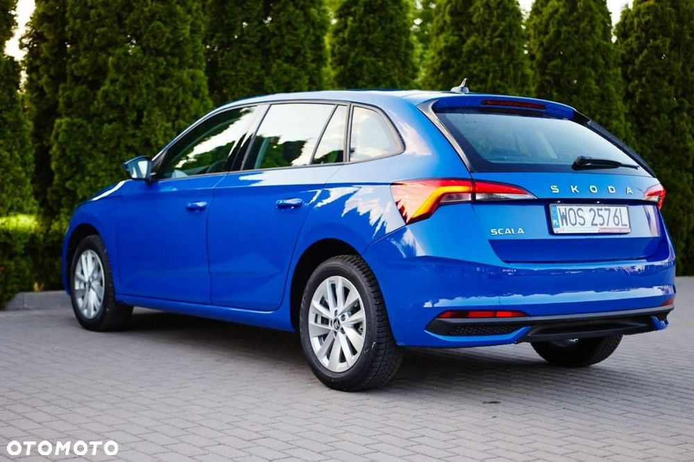 Skoda Scala 1.0 TSI Essence - 4