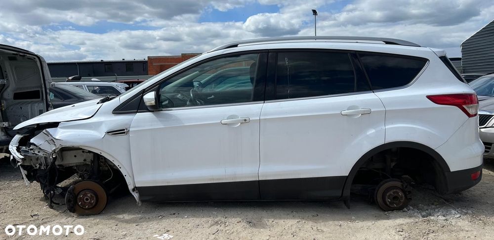 Ford Kuga II 2015 (lakier 5D) części maska zderzak drzwi klapa bagażnika fotele błotnik lampy - 8