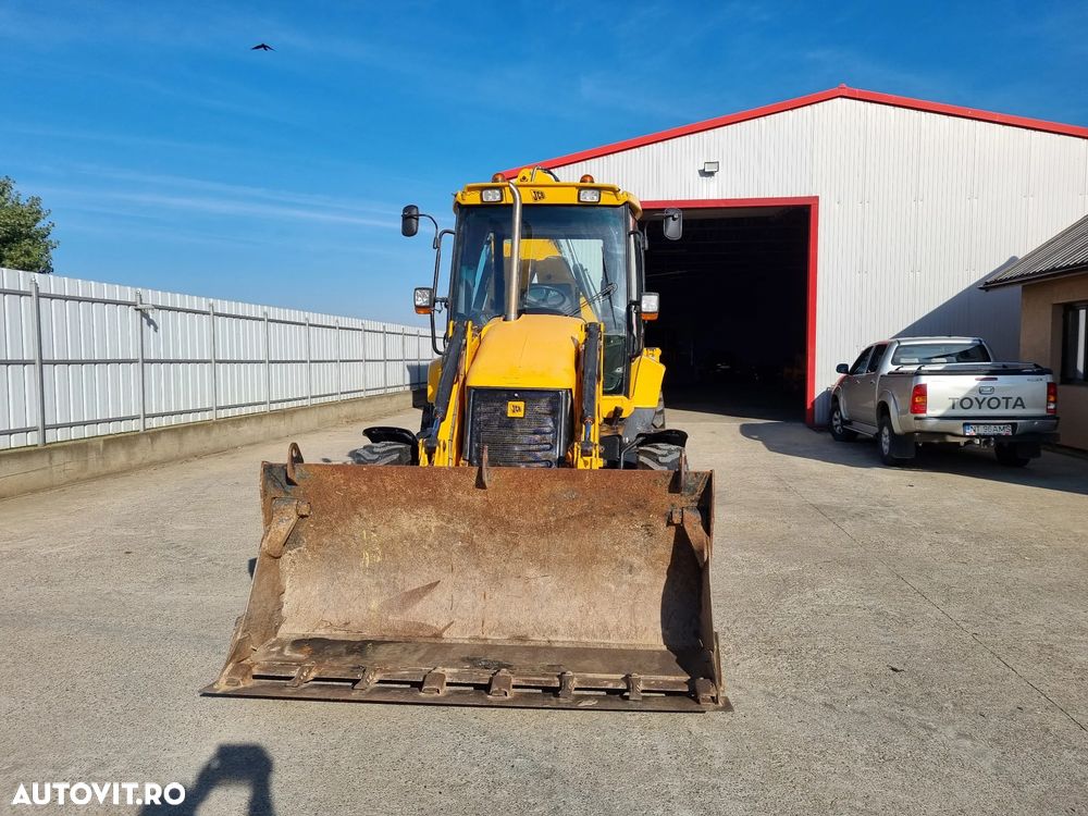 JCB 3CX - 8