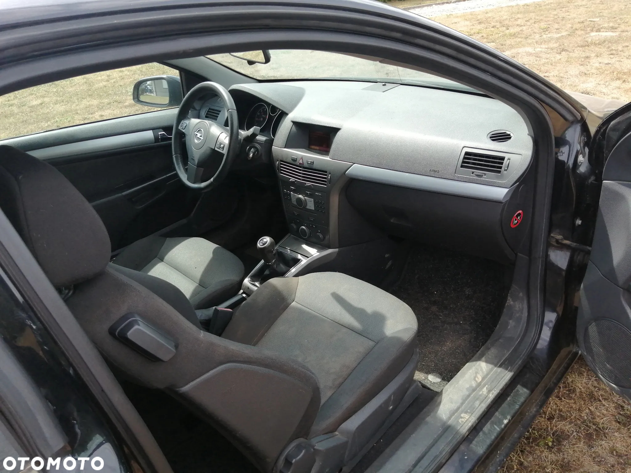 Opel Astra GTC 1.8 - 5