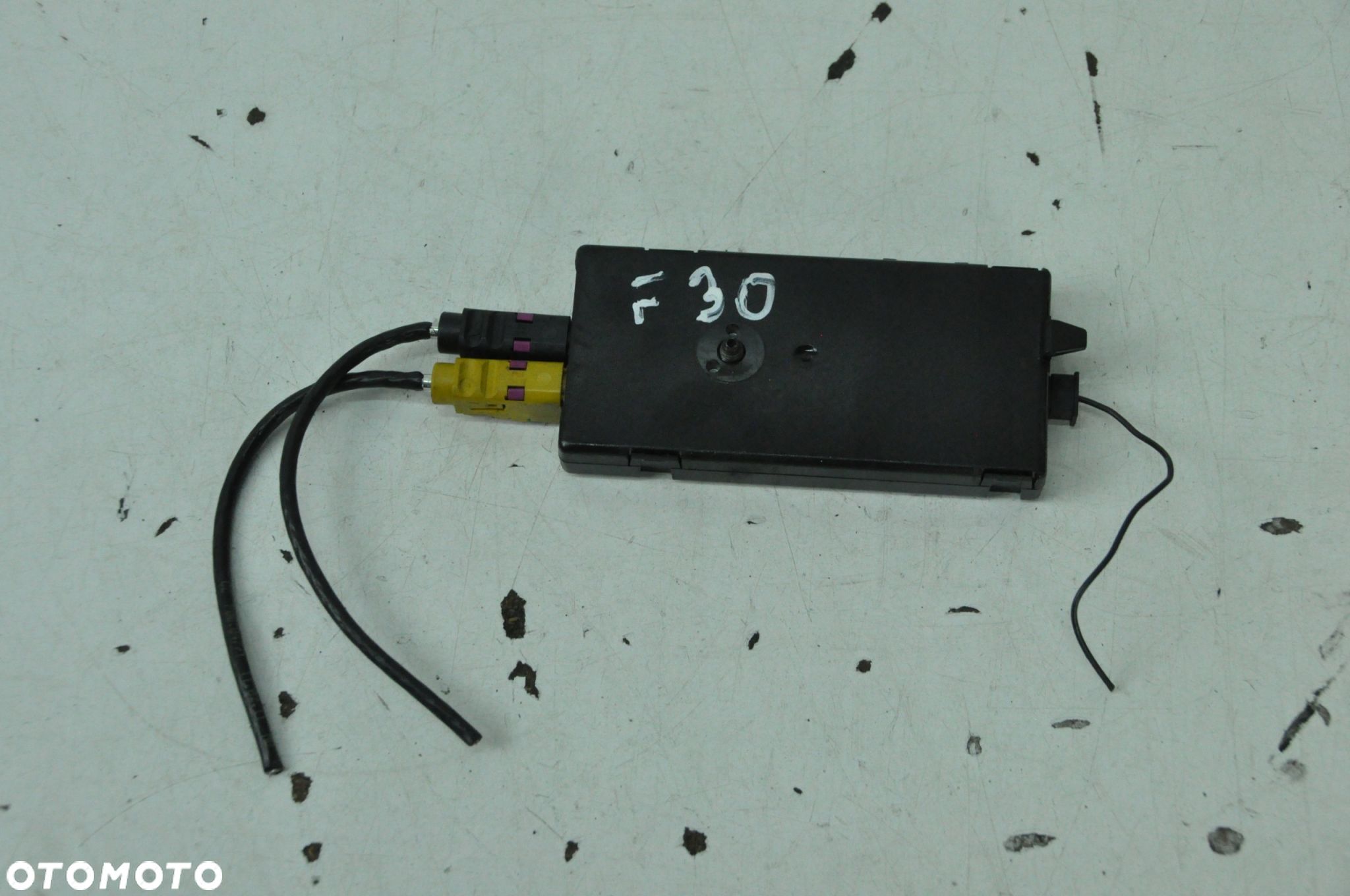 Bmw F22 F80 F32 F30 F36 Moduł Wzmacniacz Anteny Diversity Dab 9231175 - 1