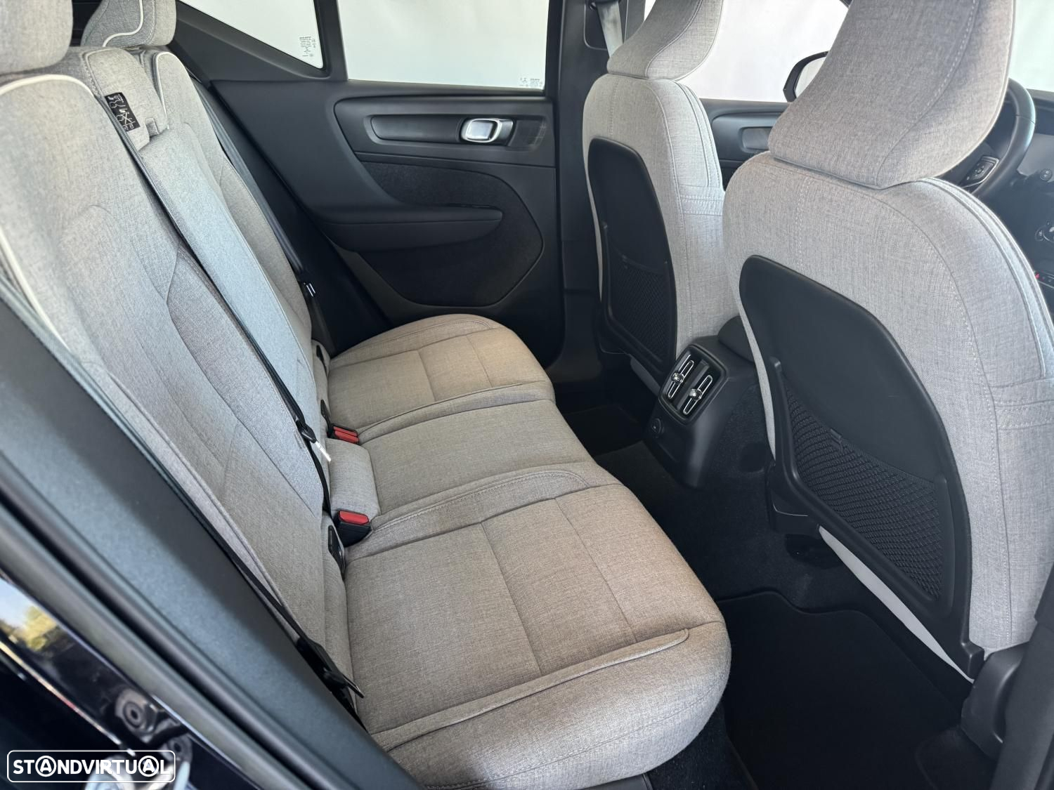 Volvo XC 40 1.5 T4 PHEV Core - 6