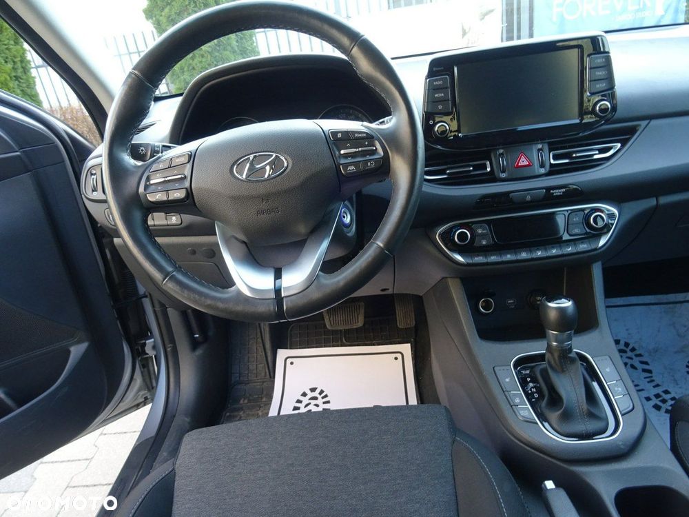 Hyundai i30 1.0 T-GDI Comfort DCT - 9