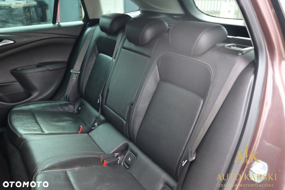 Opel Astra - 33