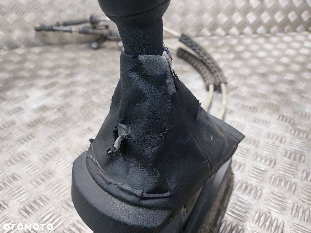 LEWAREK ZMIANY BIEGÓW + LINKI 5B SEAT IBIZA III 1.2 12V  6Q0711049AL - 3