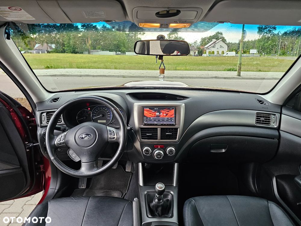 Subaru Forester 2.0D XE 000 Euro5 - 9