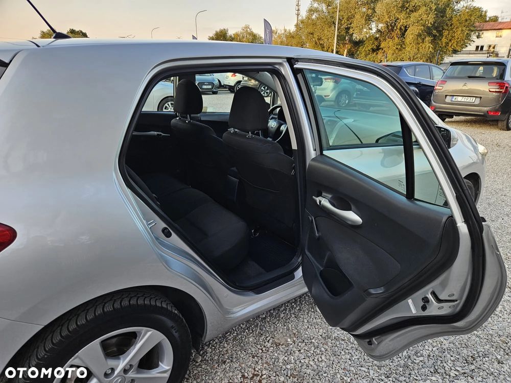 Toyota Auris 1.33 VVT-i Life - 25