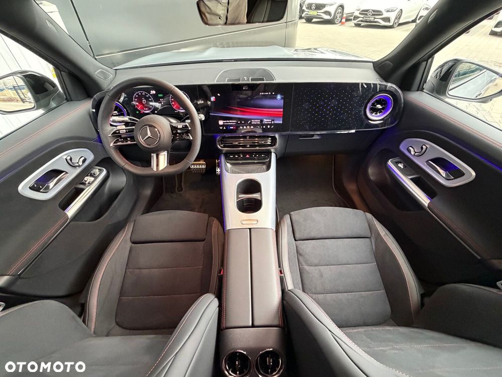 Mercedes-Benz GLB 250+ EQ 85kWh - 17