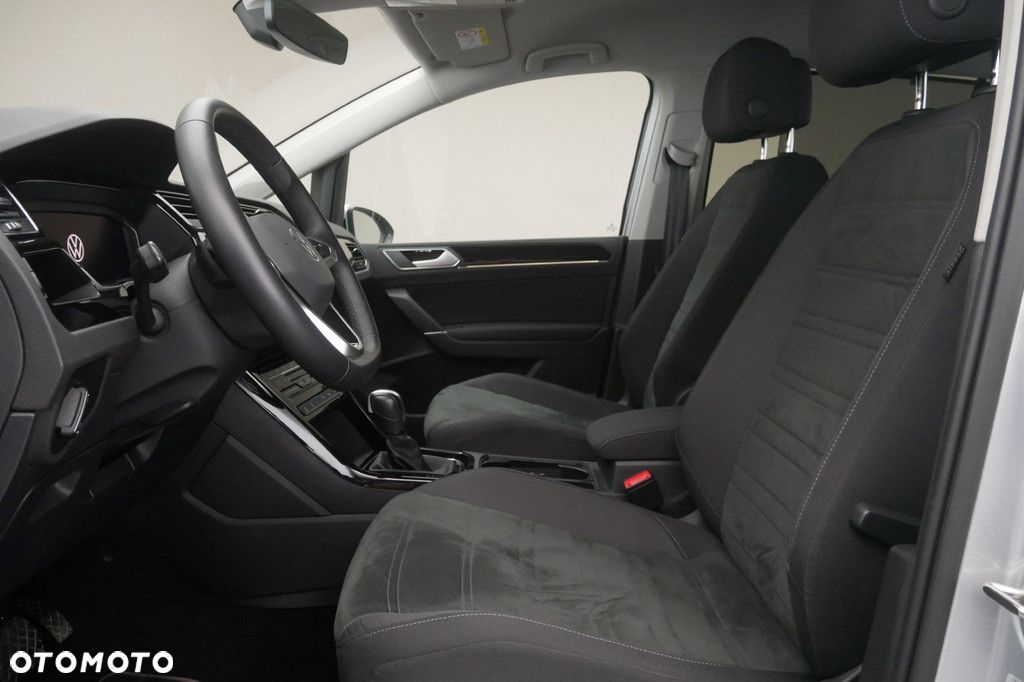 Volkswagen Touran 1.5 TSI EVO Highline DSG - 12