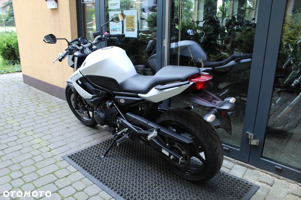 Yamaha XJ - 4