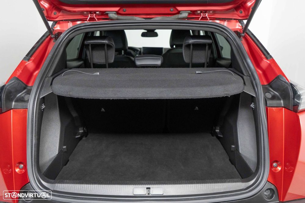 Peugeot 2008 1.2 PureTech Allure Pack - 12