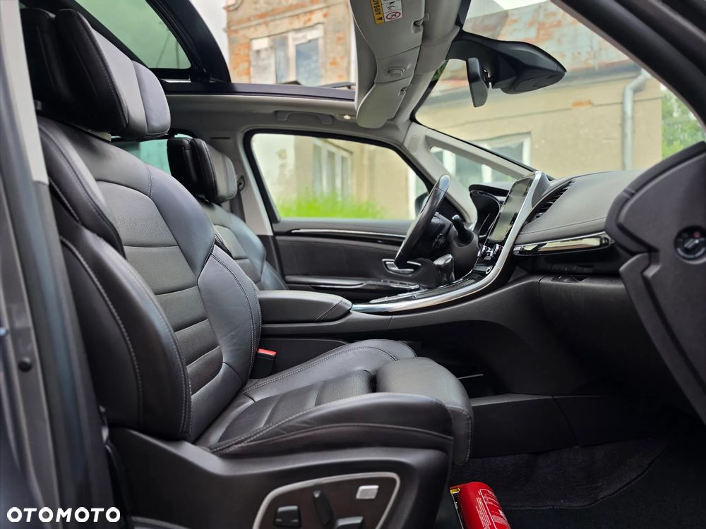Renault Espace 1.6 dCi Energy Initiale Paris EDC 7os - 26