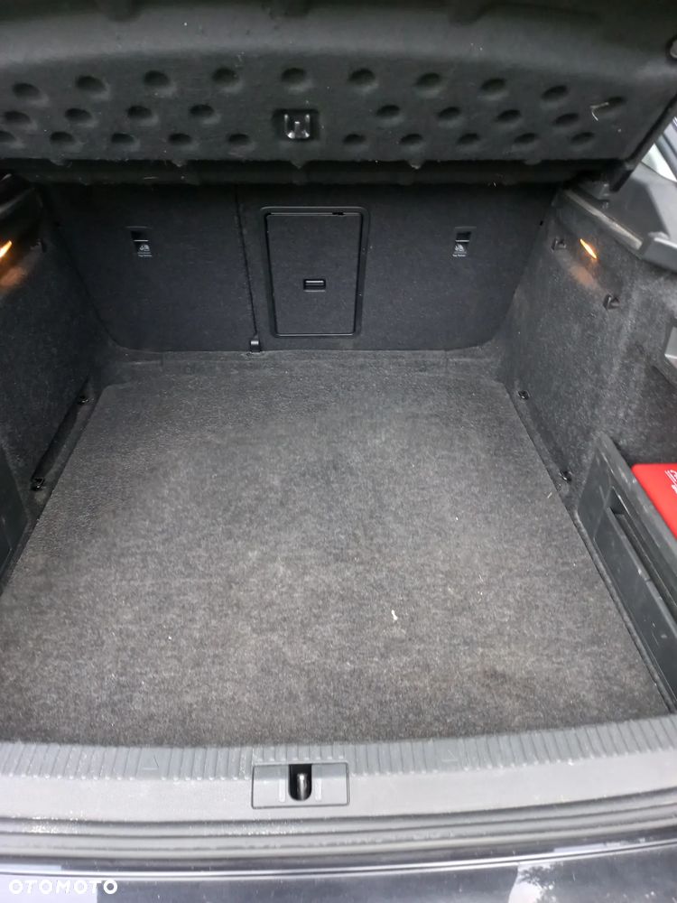 Skoda Superb 2.0 TDI Ambition DSG - 15