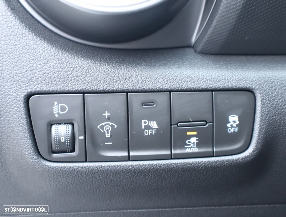 Hyundai Kauai Select - 32