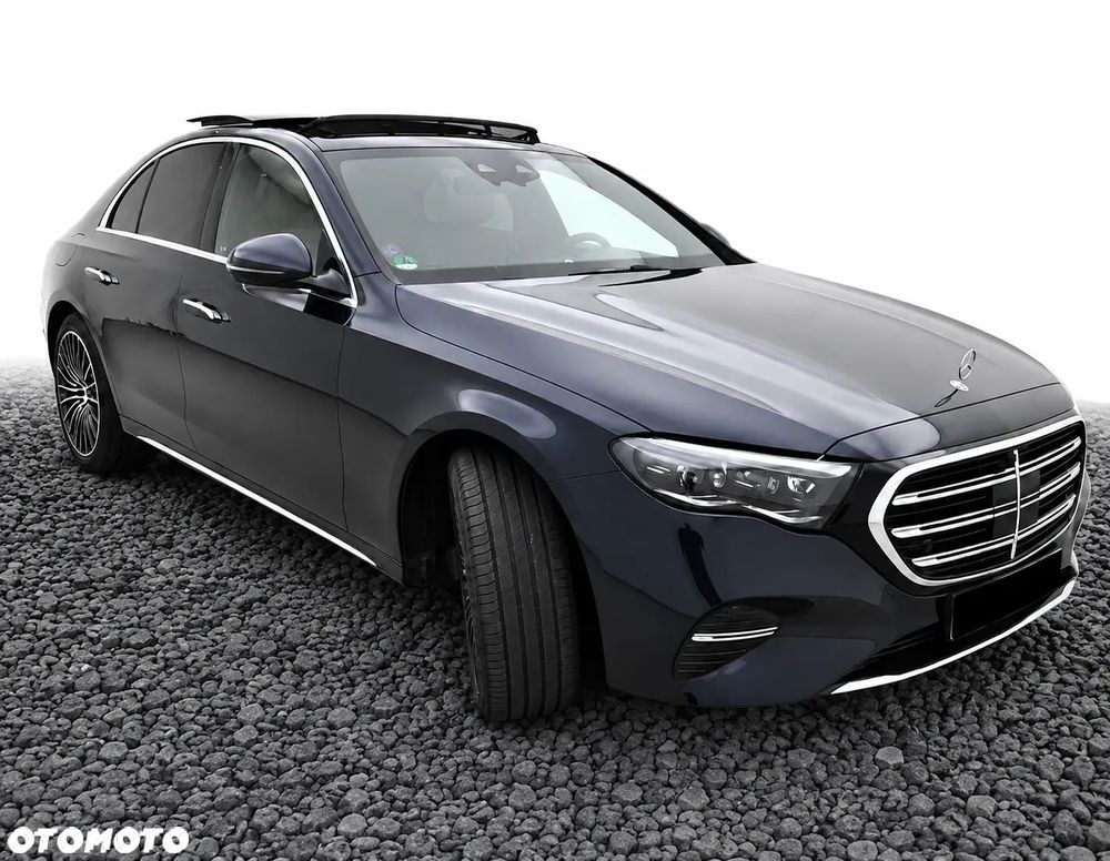Mercedes-Benz Klasa E - 2