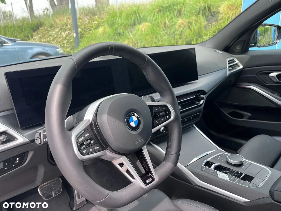 BMW Seria 3 320i xDrive M Sport - 11