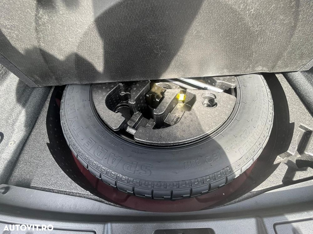 Land Rover Range Rover Evoque - 16