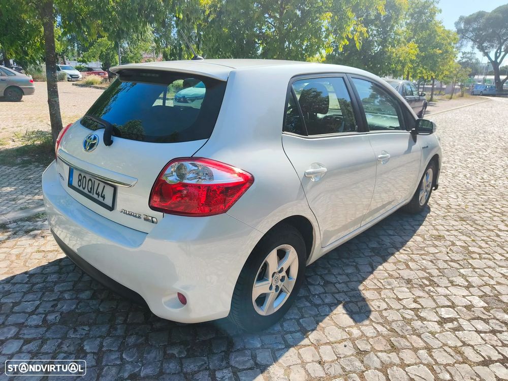 Toyota Auris 1.8 HSD - 6
