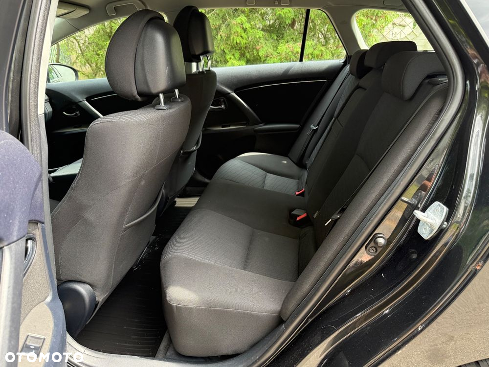 Toyota Avensis 2.0 Prestige NAVI - 20