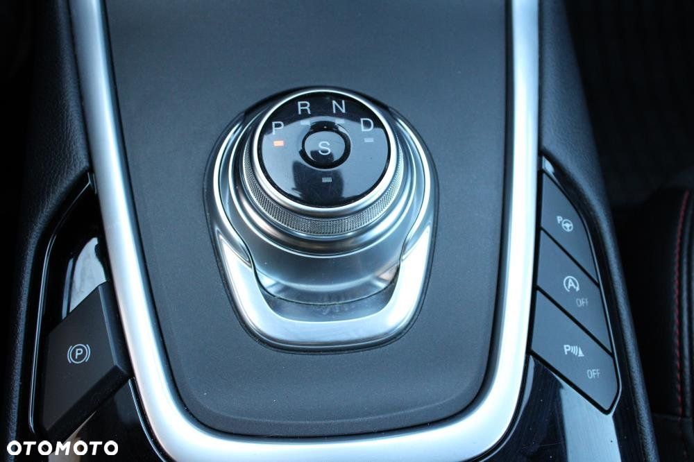 Ford S-Max - 26