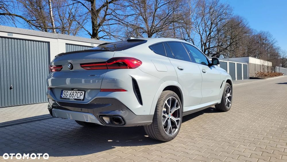 BMW X6 - 13