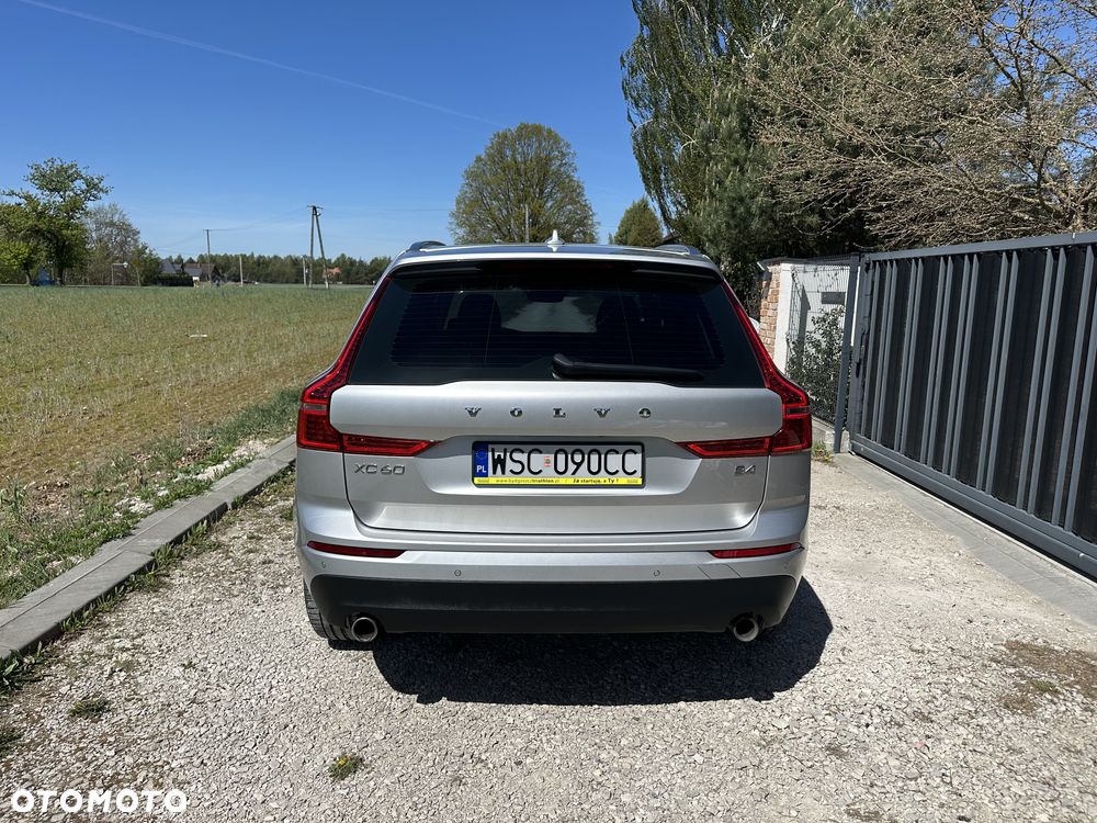 Volvo XC 60 B4 B Momentum Pro - 6