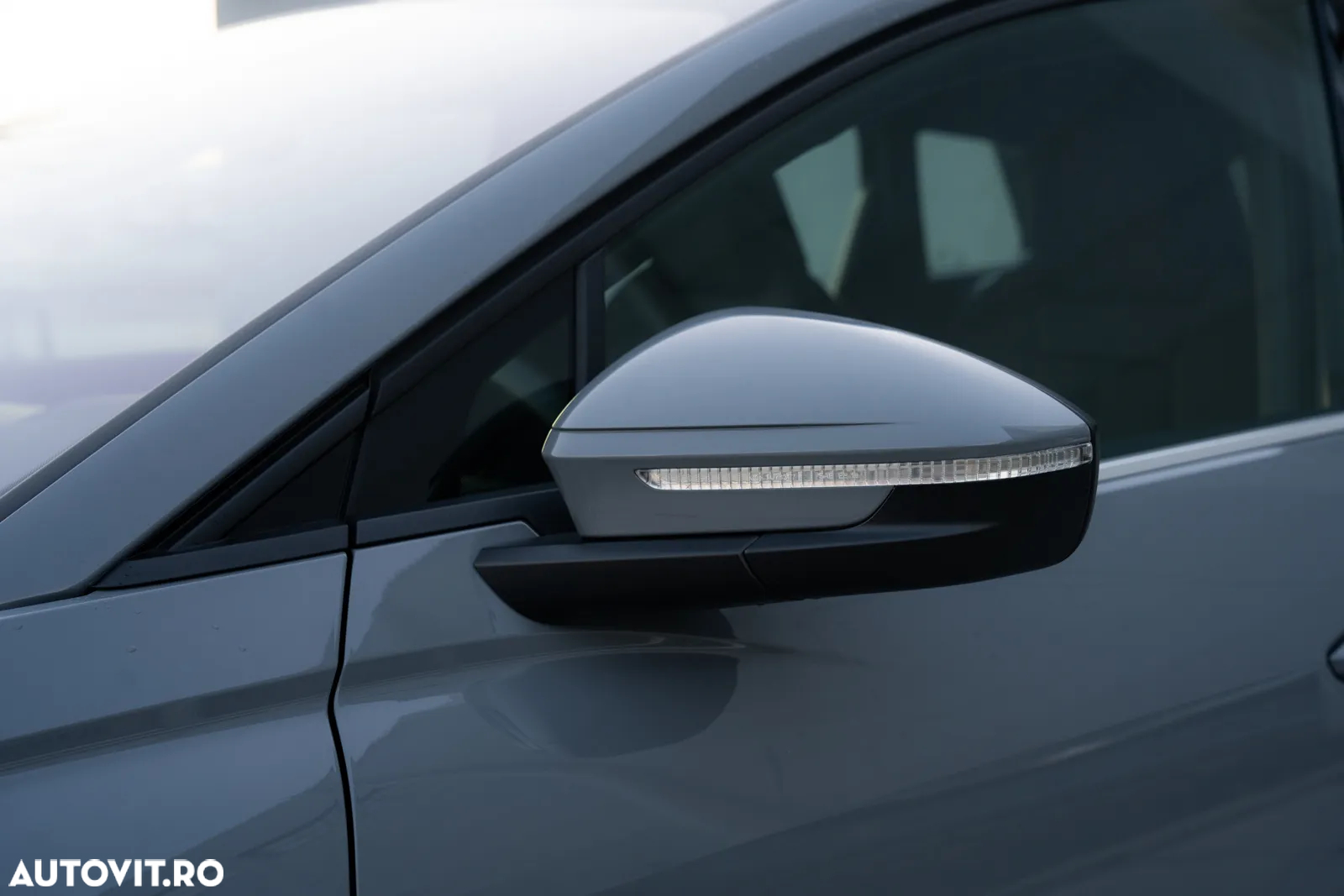 Audi Q4 e-tron 50 quattro - 8