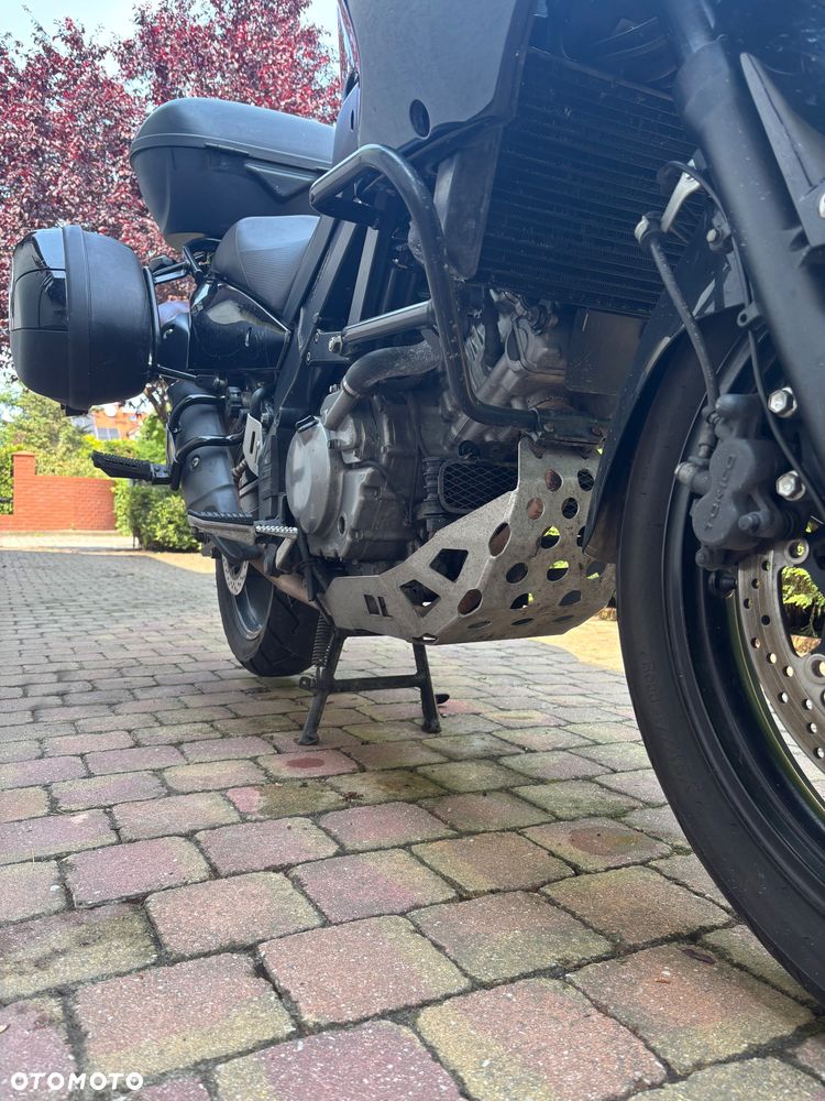 Suzuki V-STROM - 19